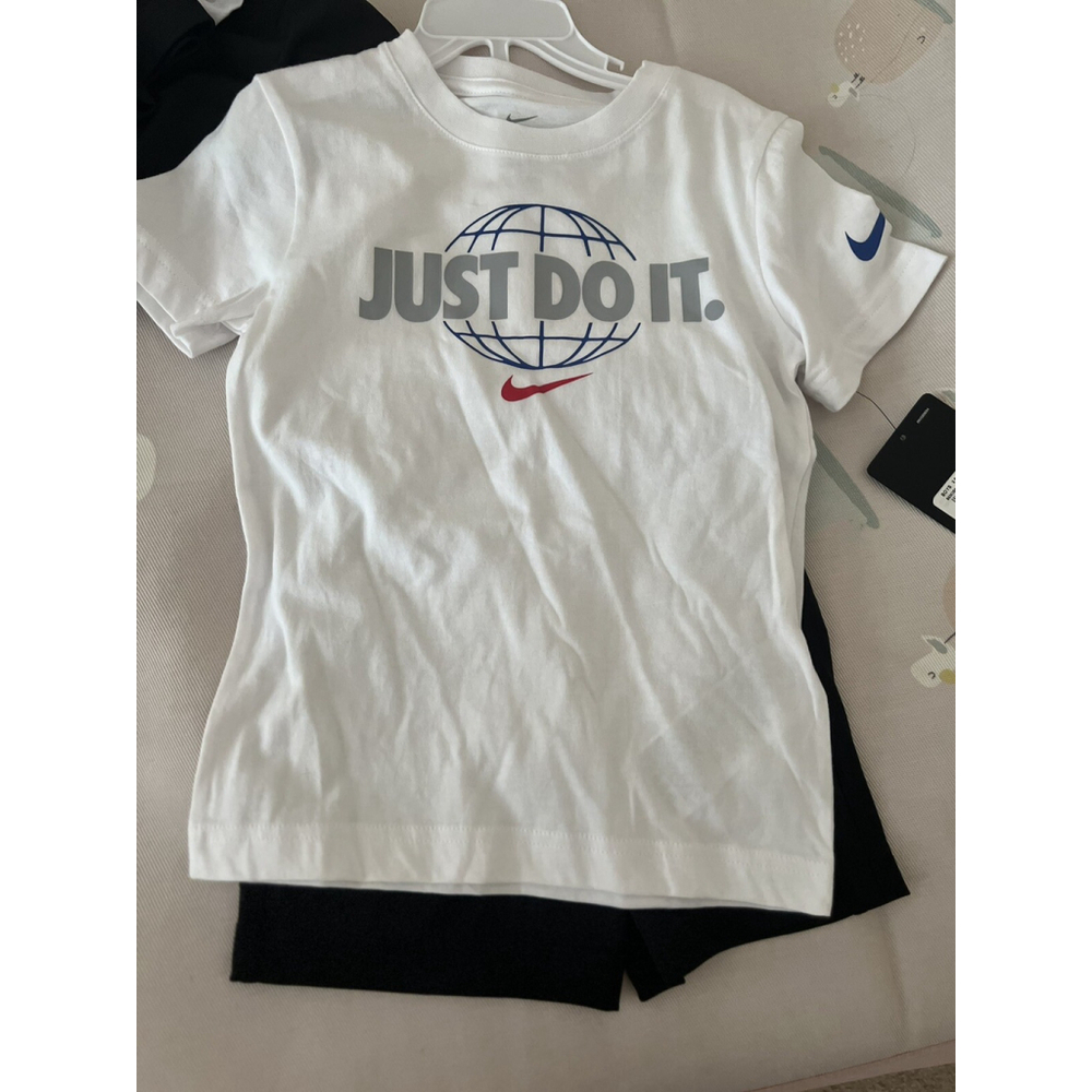 Nike Set Toddler Youth Boy's Soft Short Sleeve Graphic Logo Tee Size:4 Outfit